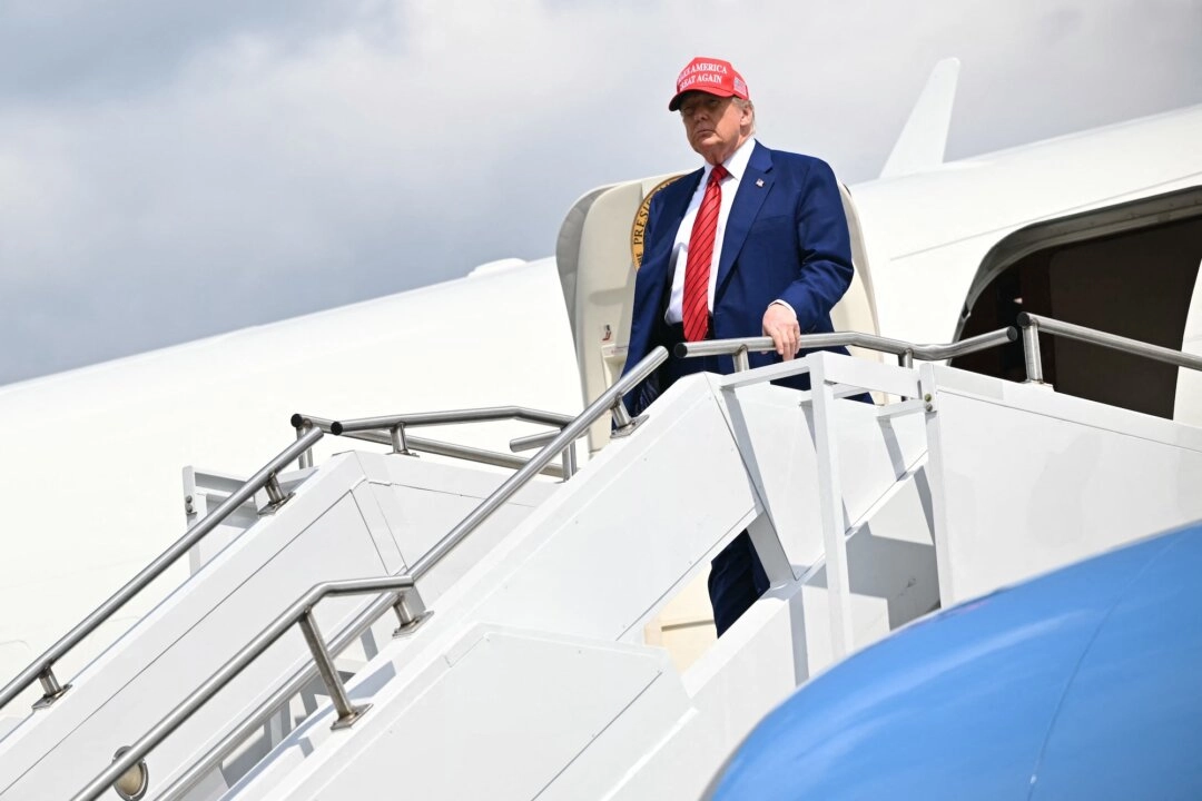 Trump Says Trade Deals Expected With India and Pakistan
